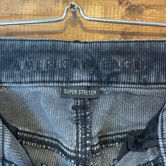 American Eagle Super Stretch Corduroy Skinny - Size 0 Regular - Charcoal - Picture 4 of 5